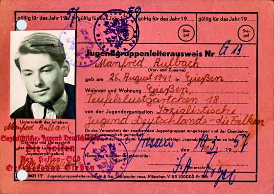 1957-Gruppenleiterausweis Falken, Strukt dkl-560