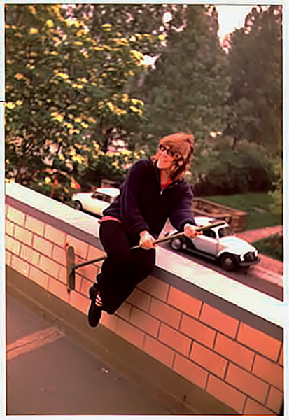 1979 - Terrasse - Rita als Hexe-sharpen-retoucher-H600