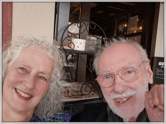 25-IMG20250826180425 Hase und Kater,pse7. C5-Porträt gerahmt-560 25-IMG20250826180425 Hase und Kater,pse7. C5-Porträt gerahmt-560